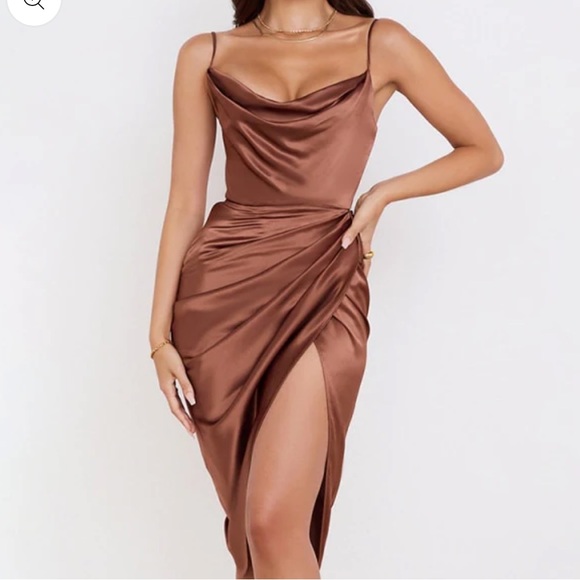 NWOT Spaghetti Strap Midi Dress - Picture 2 of 2